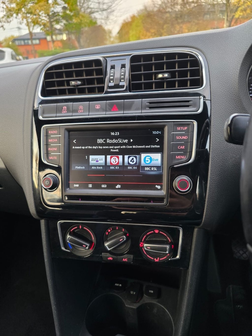 Used Volkswagen Polo 2016 for sale - 76420097: Photo 31