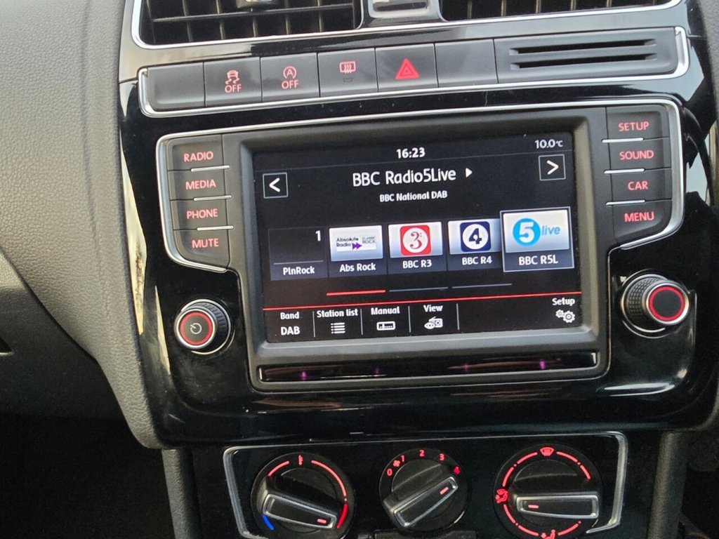 Used Volkswagen Polo 2016 for sale - 76420097: Photo 33