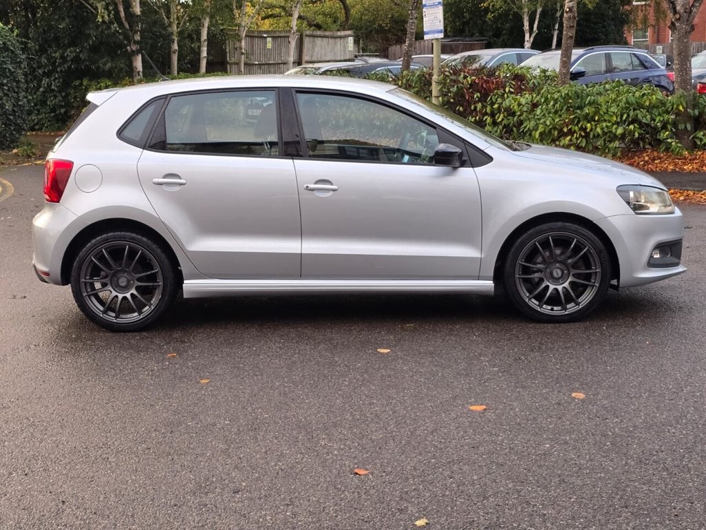 Used Volkswagen Polo 2016 for sale - 76420097: Photo 4