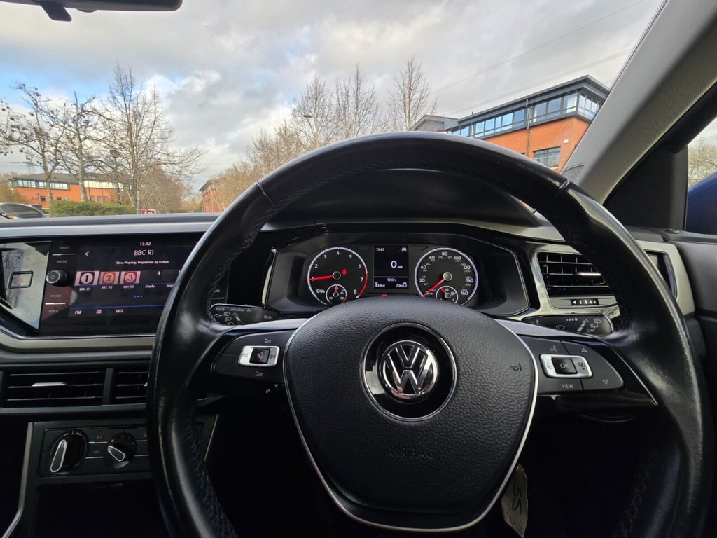 Used Volkswagen Polo 2021 for sale - 76754560: Photo 30