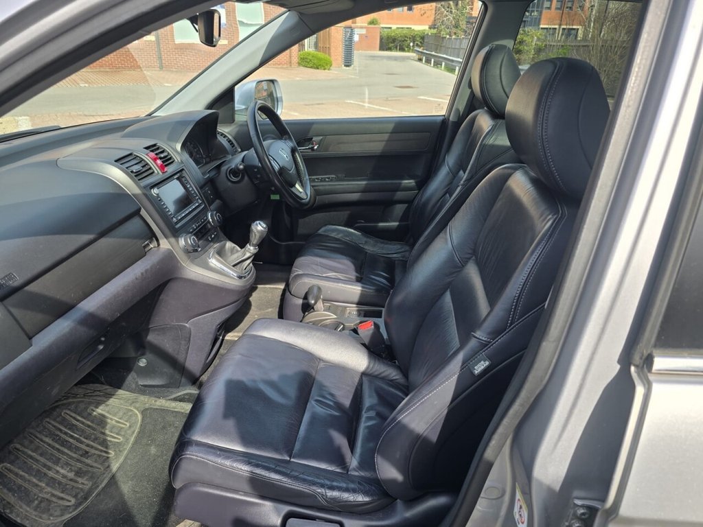 Used Honda CR-V 2010 for sale - 77981633: Photo 21