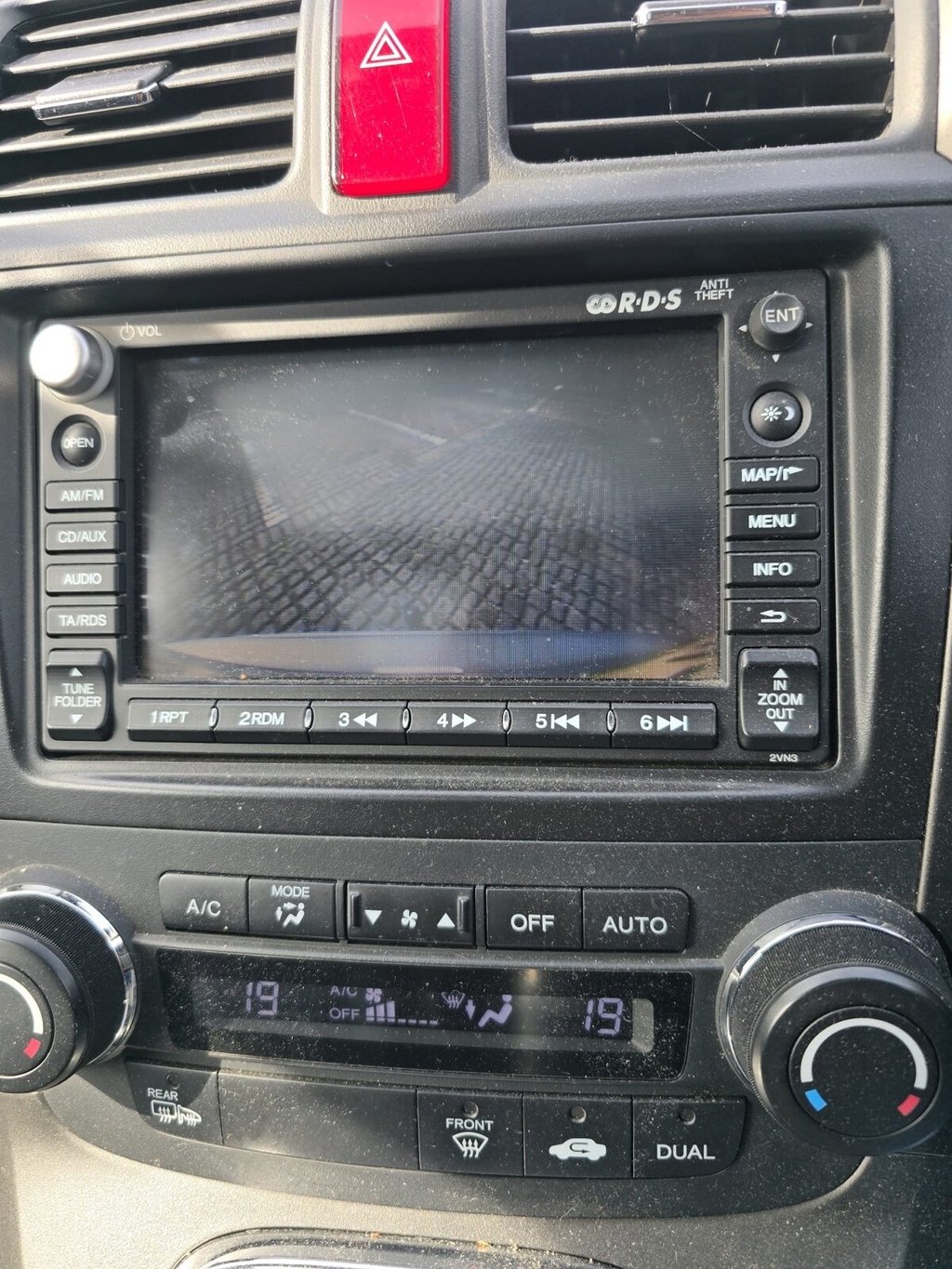 Used Honda CR-V 2010 for sale - 77981633: Photo 30