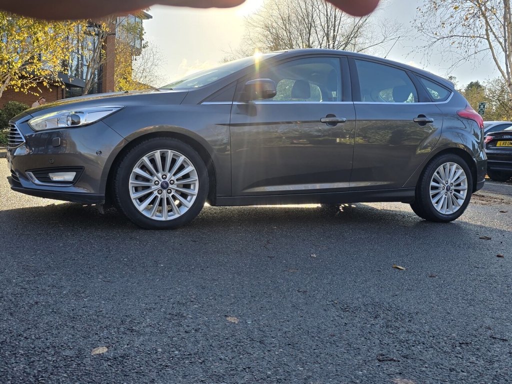 Used Ford Focus 2015 for sale - 76745049: Photo 15