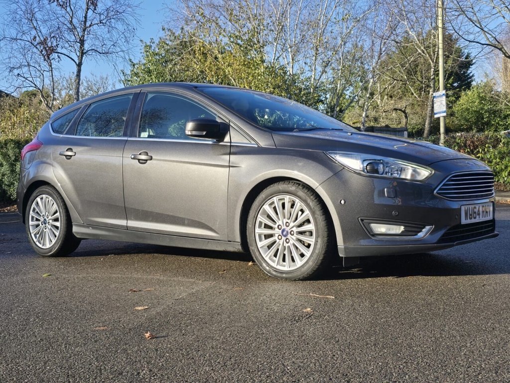 Used Ford Focus 2015 for sale - 76745049: Photo 2