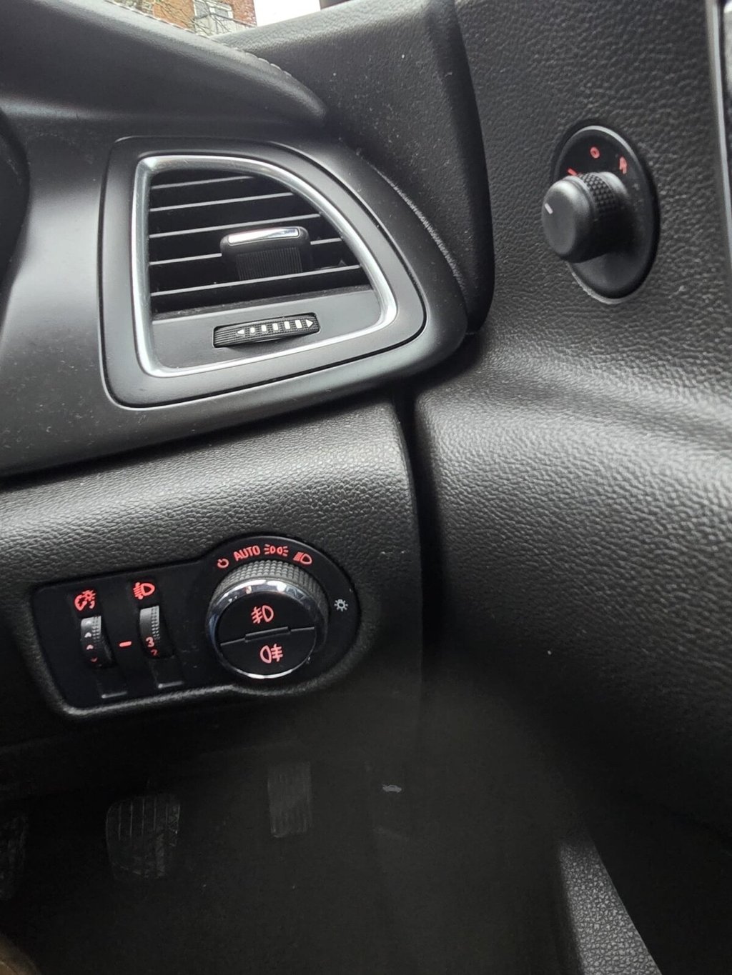 Used Vauxhall Cascada 2014 for sale - 77981594: Photo 23