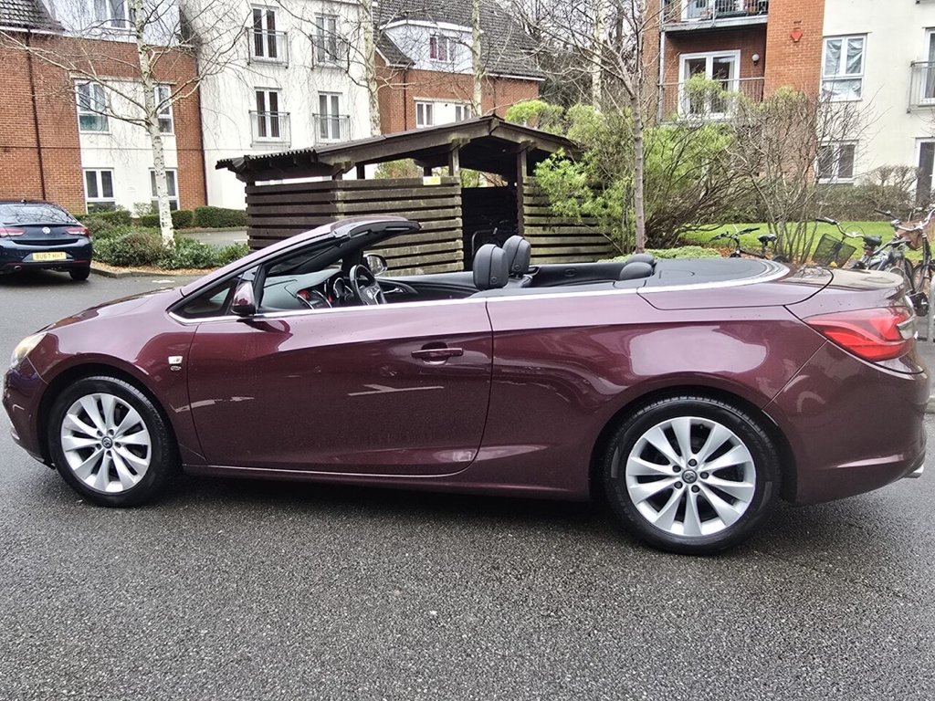 Used Vauxhall Cascada 2014 for sale - 77981594: Photo 24
