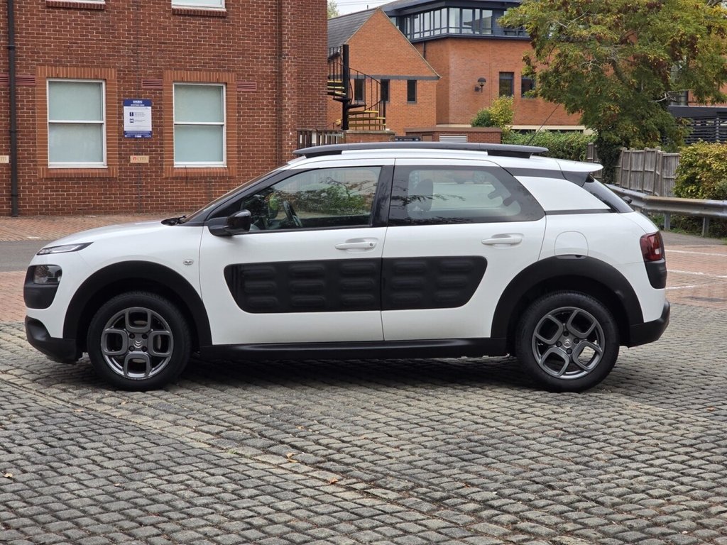 Used Citroen C4 Cactus 2015 for sale - 76400473: Photo 11