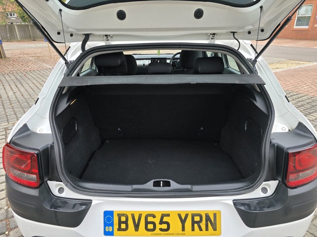 Used Citroen C4 Cactus 2015 for sale - 76400473: Photo 16