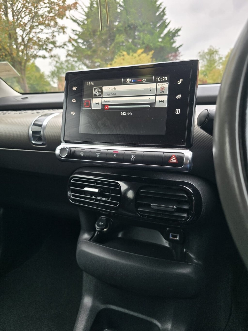 Used Citroen C4 Cactus 2015 for sale - 76400473: Photo 22