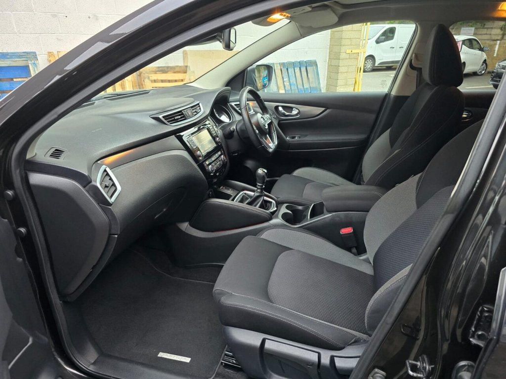 Used Nissan Qashqai 2018 for sale - 76229002: Photo 18