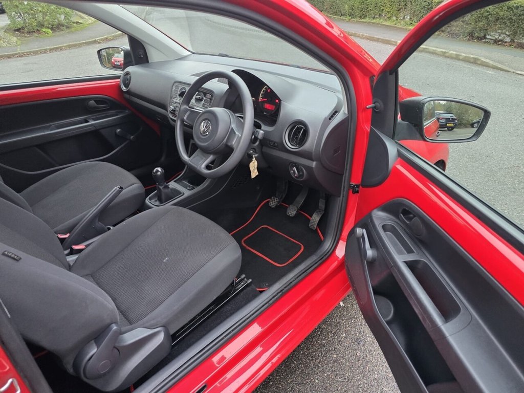 Used Volkswagen up! 2014 for sale - 77319638: Photo 21