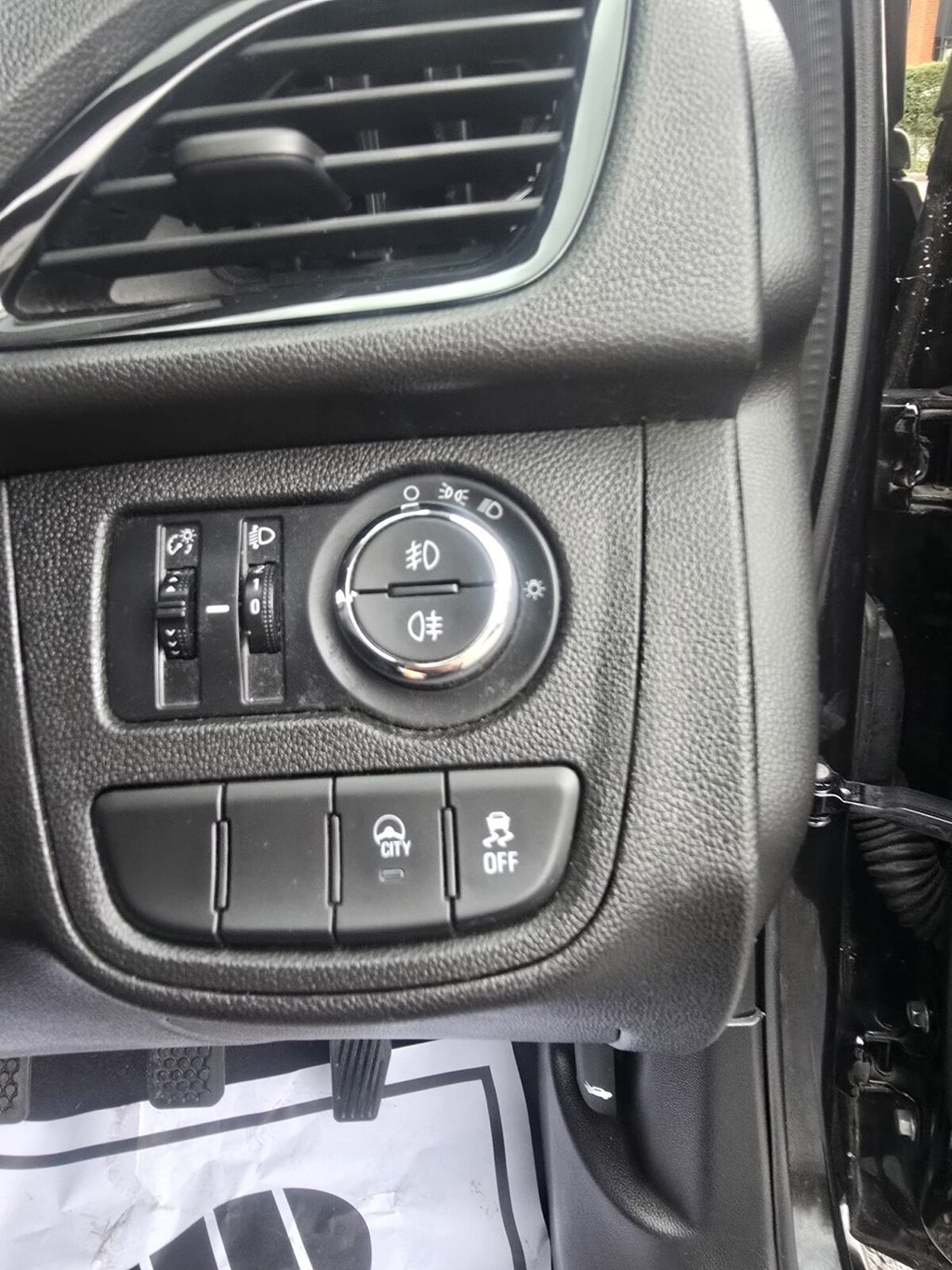 Used Vauxhall Viva 2017 for sale - 77018140: Photo 25