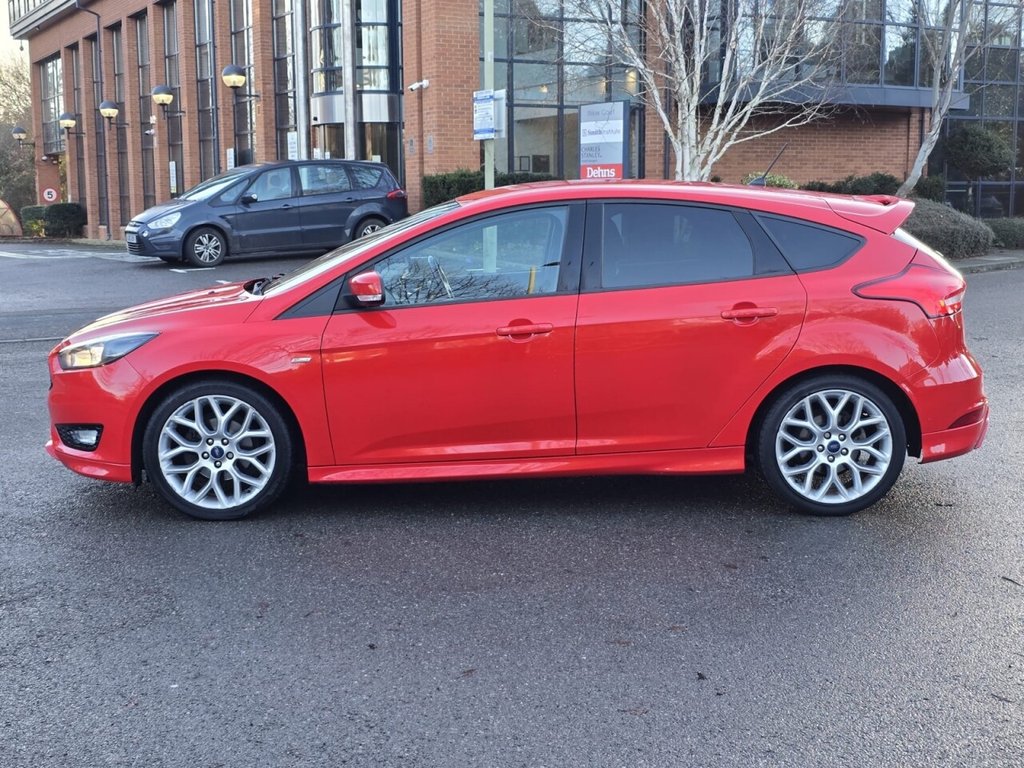Used Ford Focus 2018 for sale - 76927624: Photo 8