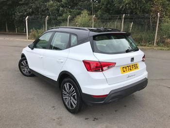Used SEAT Arona 2023 for sale - 76131254: Photo 2