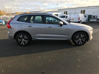 Used Volvo XC60 2023 for sale - 77225932: Photo