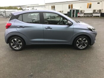 Used Hyundai i10 2024 for sale - 77171147: Photo