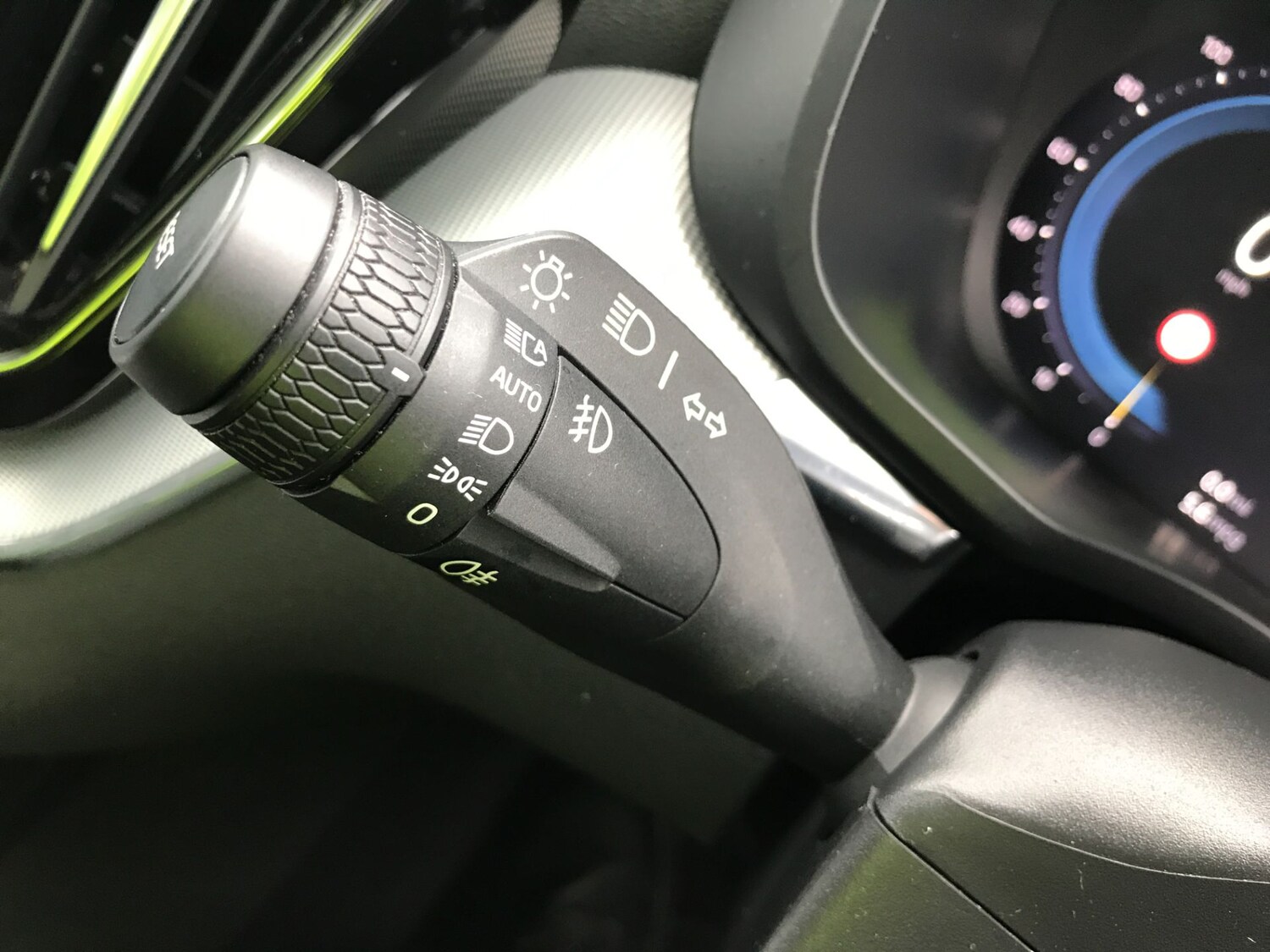 Used Volvo XC60 2023 for sale - 76449573: Photo 36