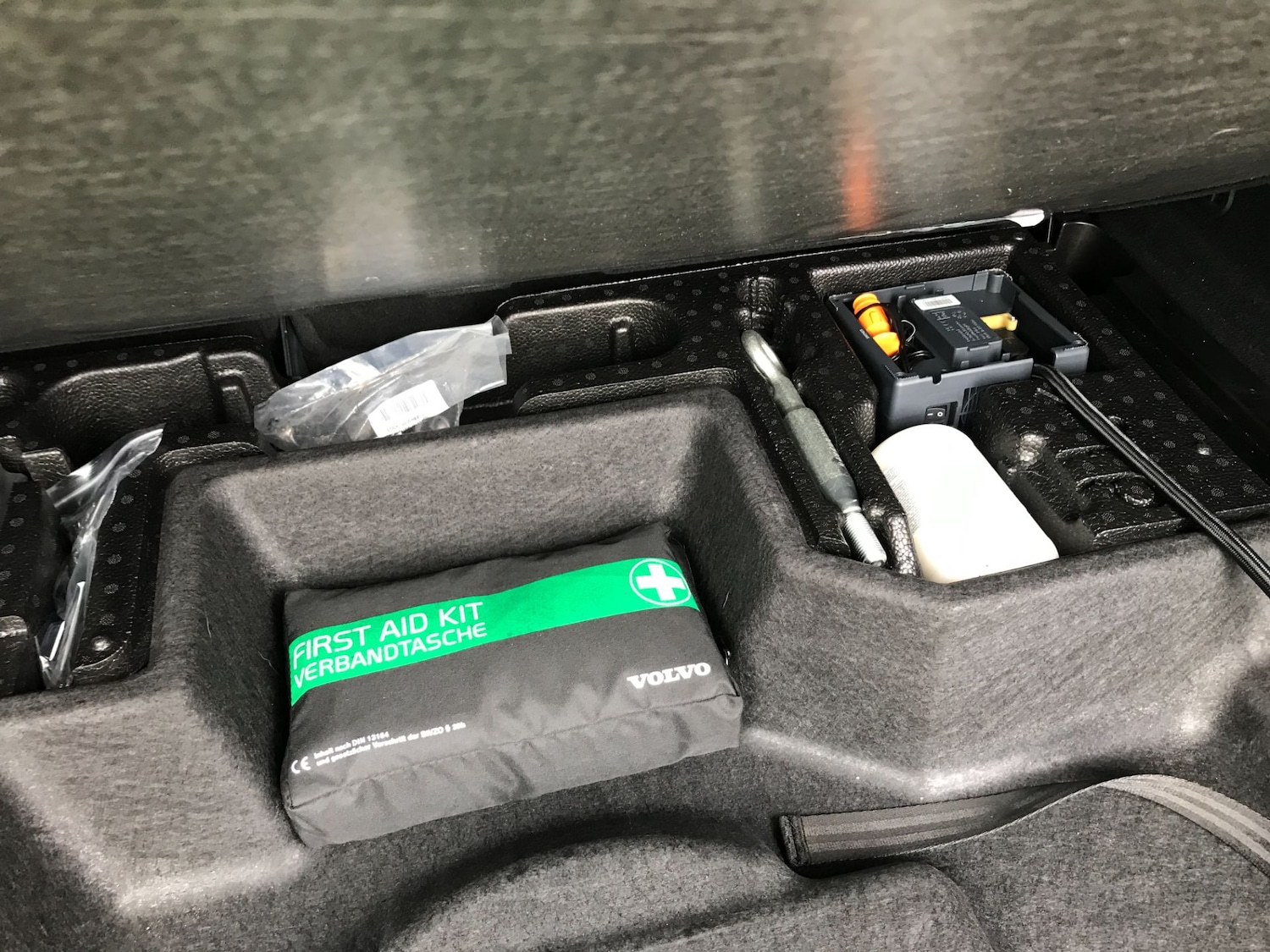 Used Volvo XC60 2023 for sale - 76449573: Photo 38