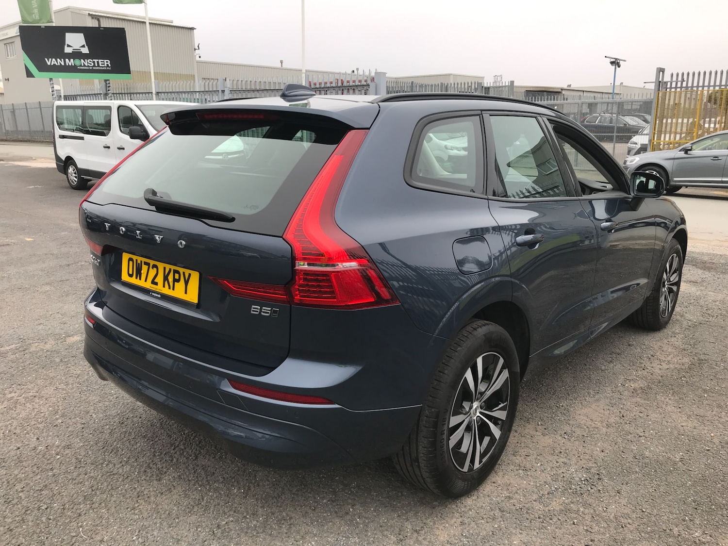 Used Volvo XC60 2023 for sale - 76449573: Photo 4