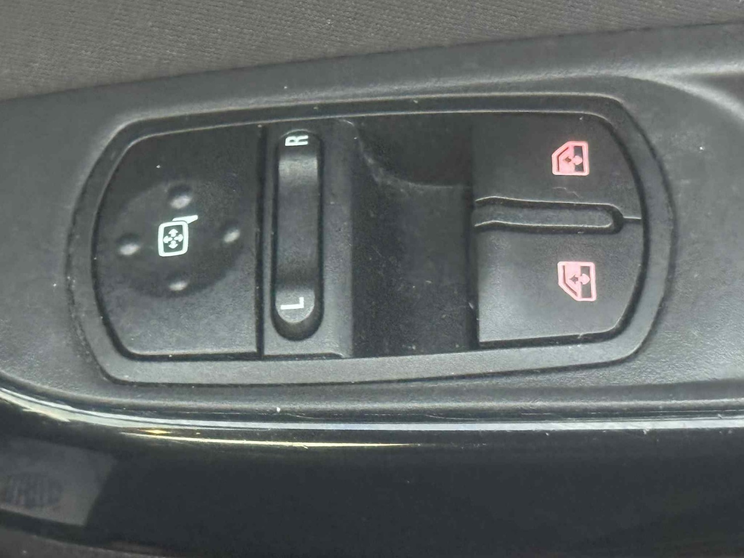 Used Vauxhall Corsa 2016 for sale - 76884657: Photo 19