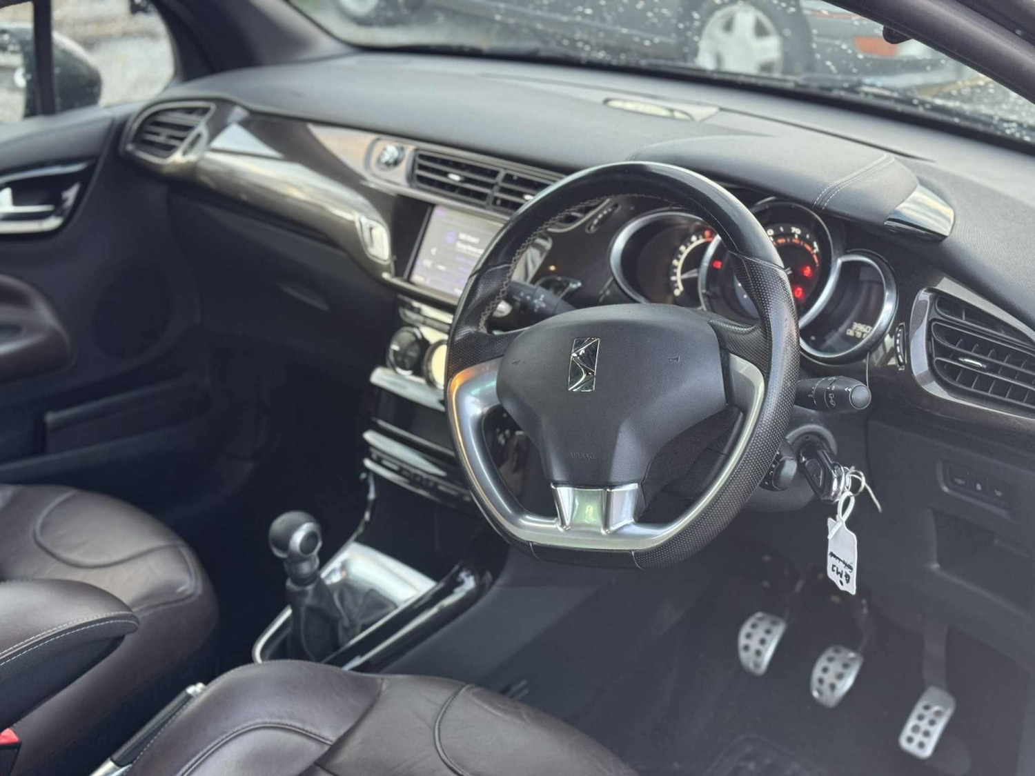 Used DS Automobiles DS 3 2017 for sale - 76357845: Photo 8