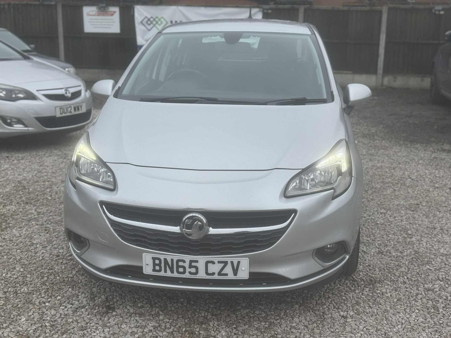 Used Vauxhall Corsa 2015 for sale - 77438731: Photo 3