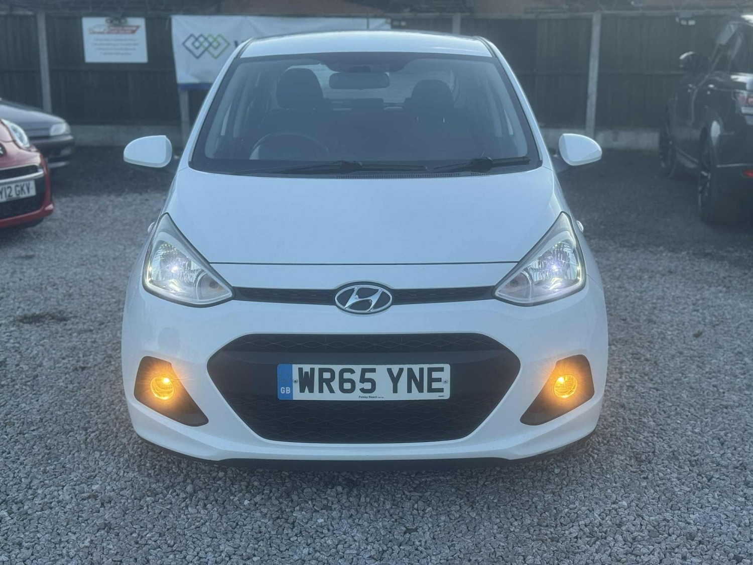 Used Hyundai i10 2015 for sale - 77137529: Photo 3