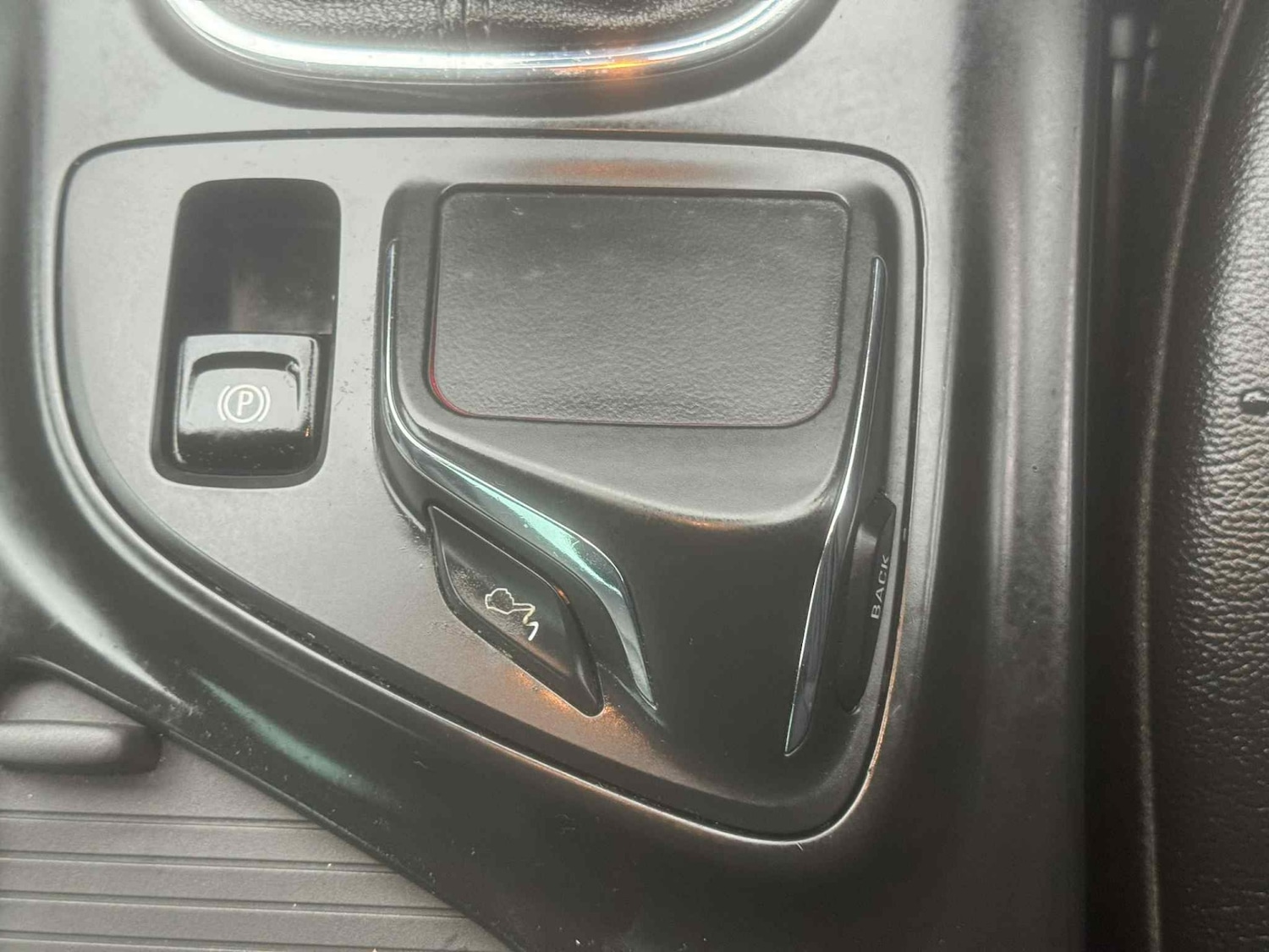 Used Vauxhall Insignia 2015 for sale - 77289569: Photo 22