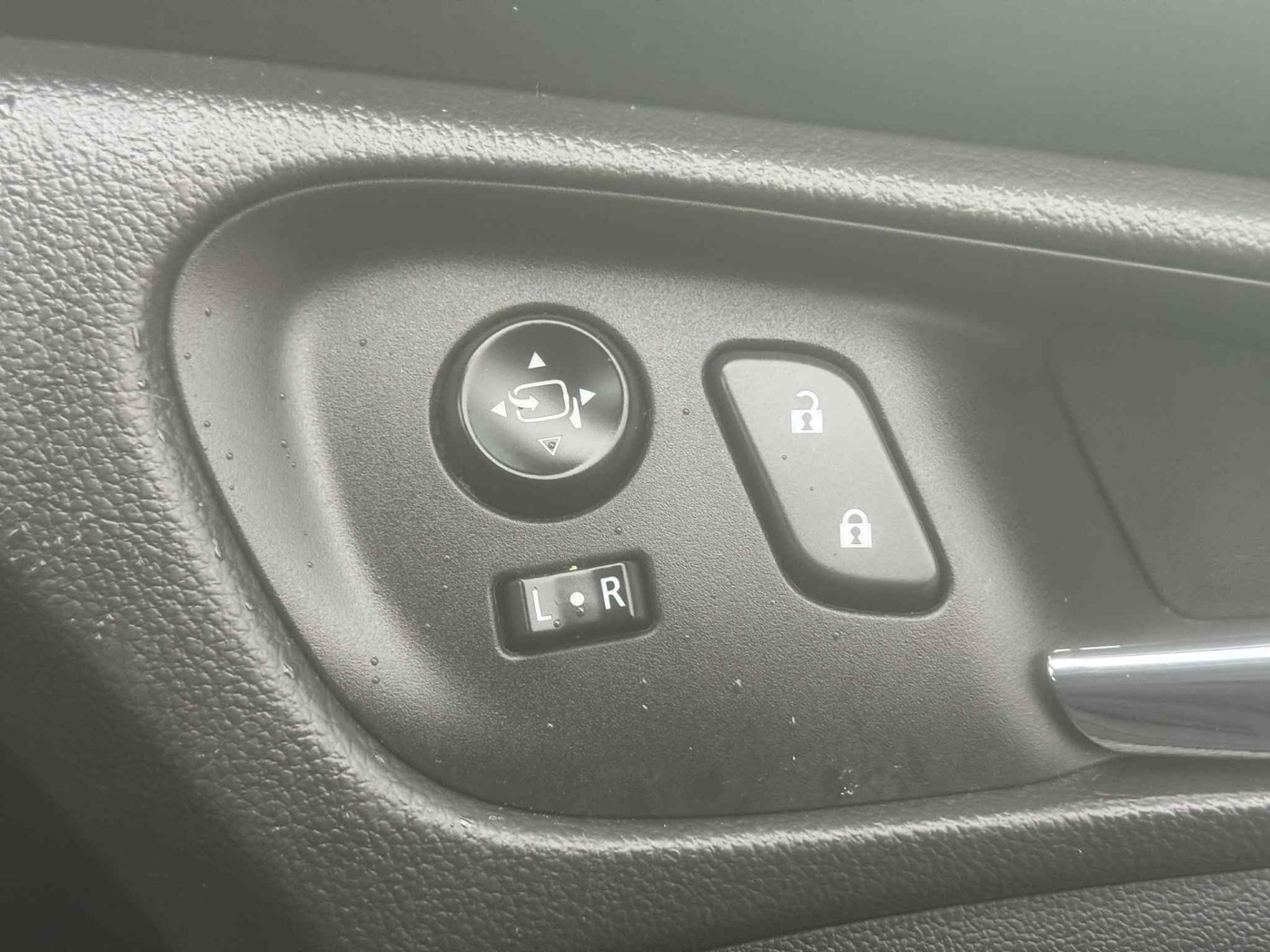 Used Vauxhall Insignia 2015 for sale - 77289569: Photo 29