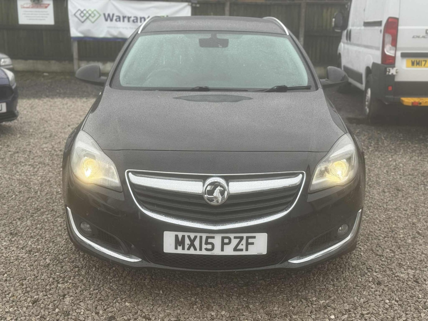 Used Vauxhall Insignia 2015 for sale - 77289569: Photo 3