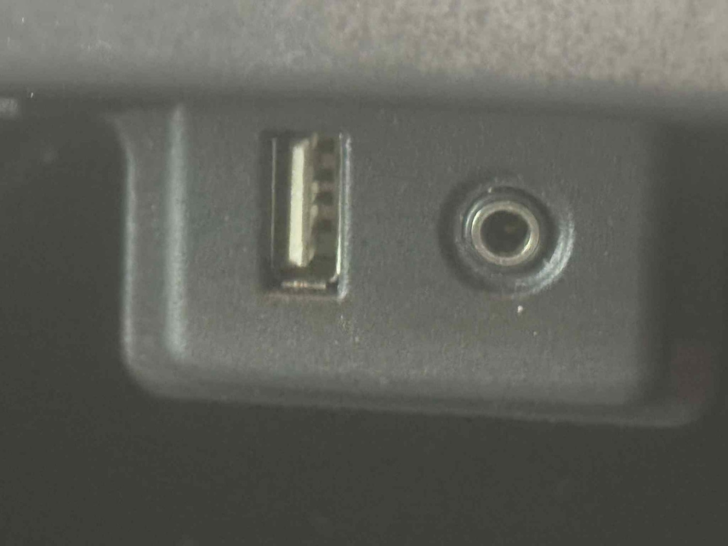 Used Vauxhall Insignia 2015 for sale - 77289569: Photo 33