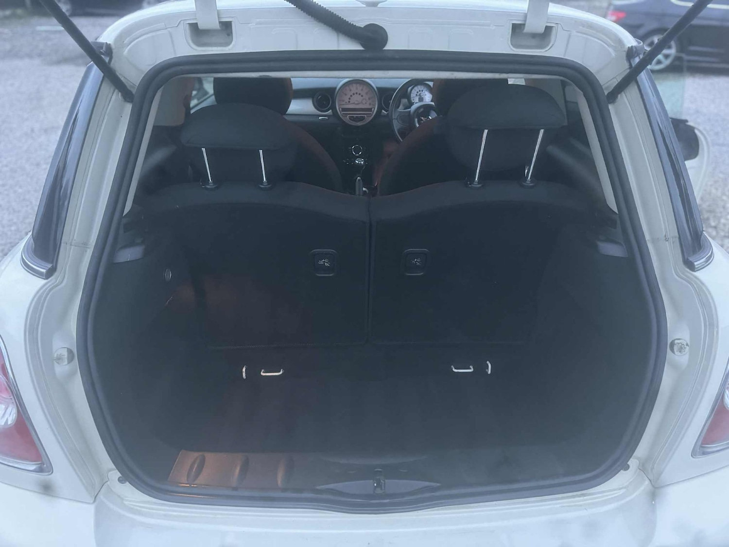 Used MINI Hatch 2011 for sale - 77409732: Photo 12