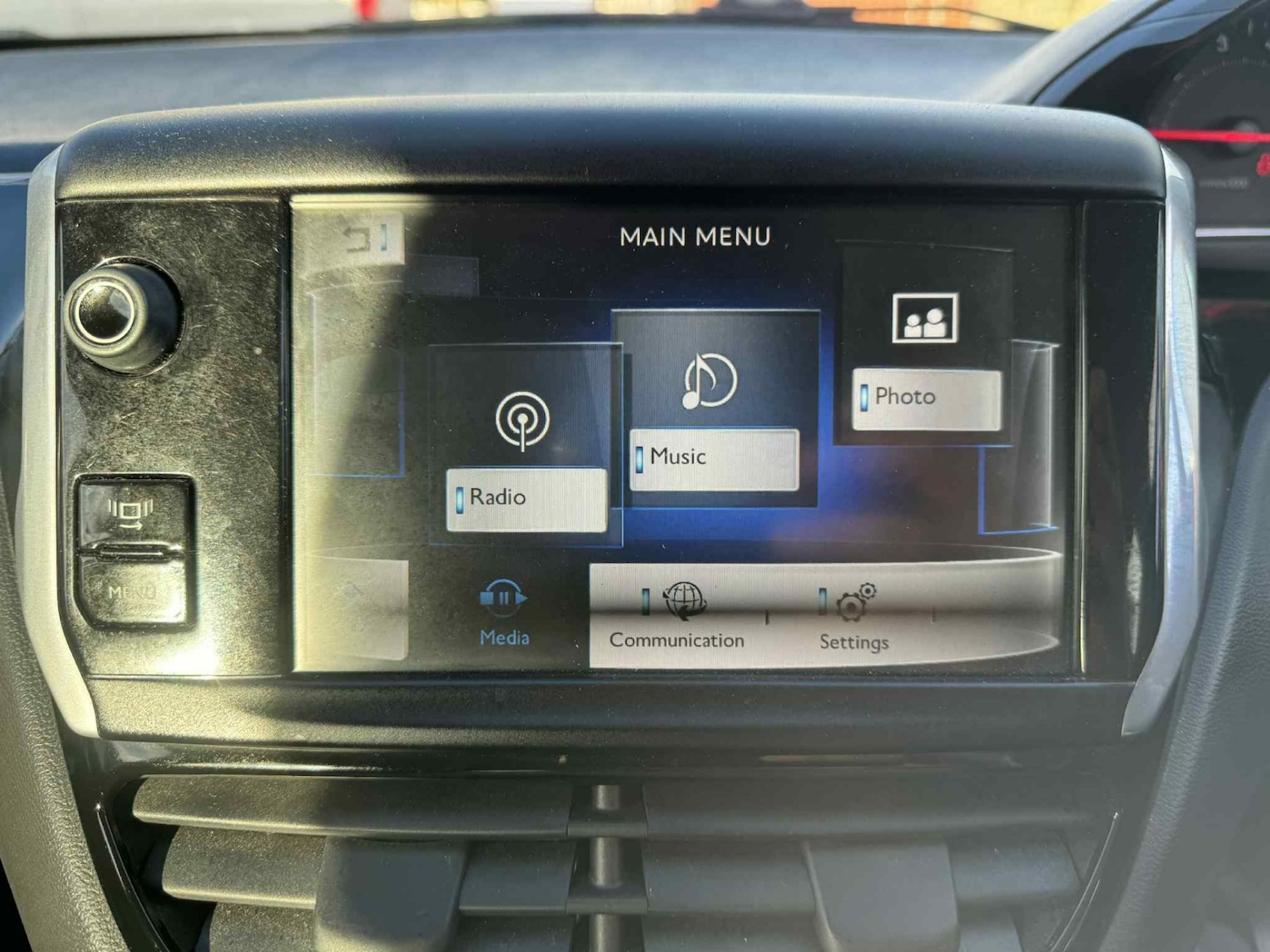 Used Peugeot 208 2013 for sale - 77314195: Photo 12