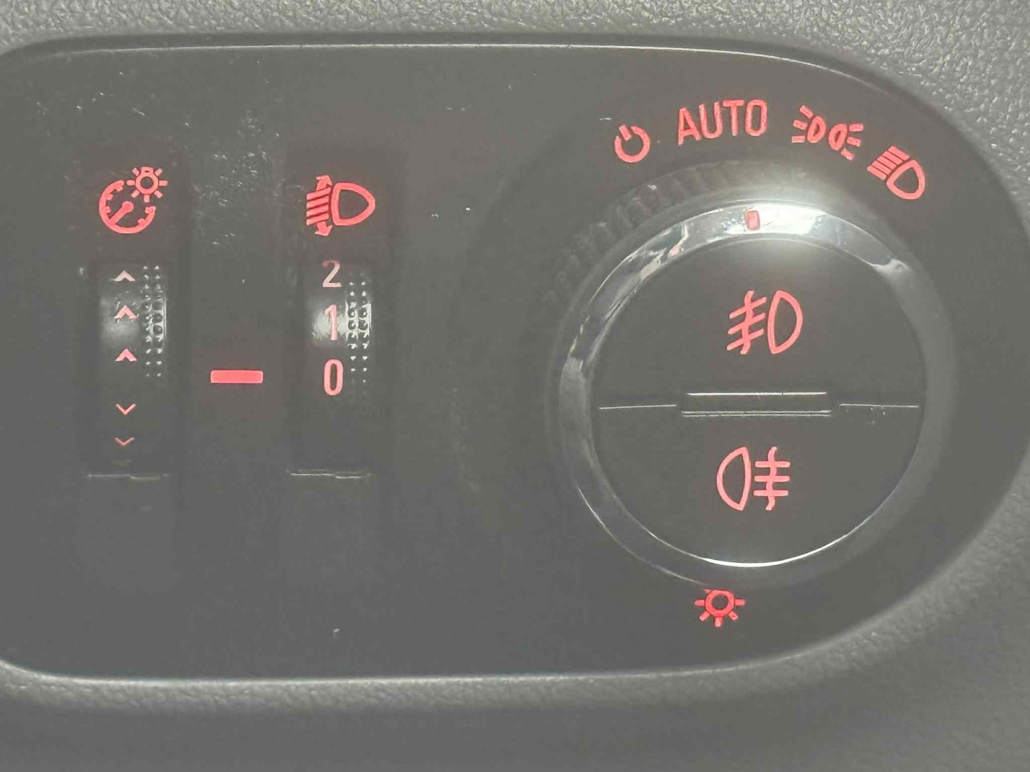 Used Vauxhall Corsa 2016 for sale - 77154526: Photo 16