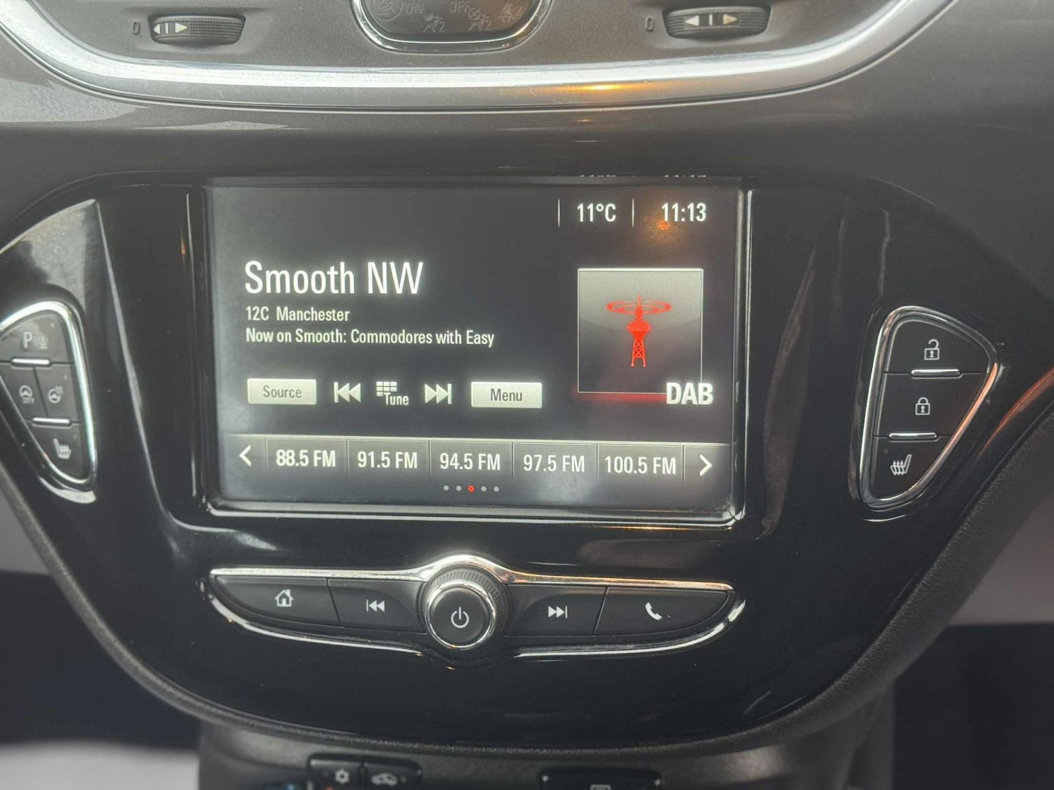 Used Vauxhall Corsa 2017 for sale - 76741458: Photo 16