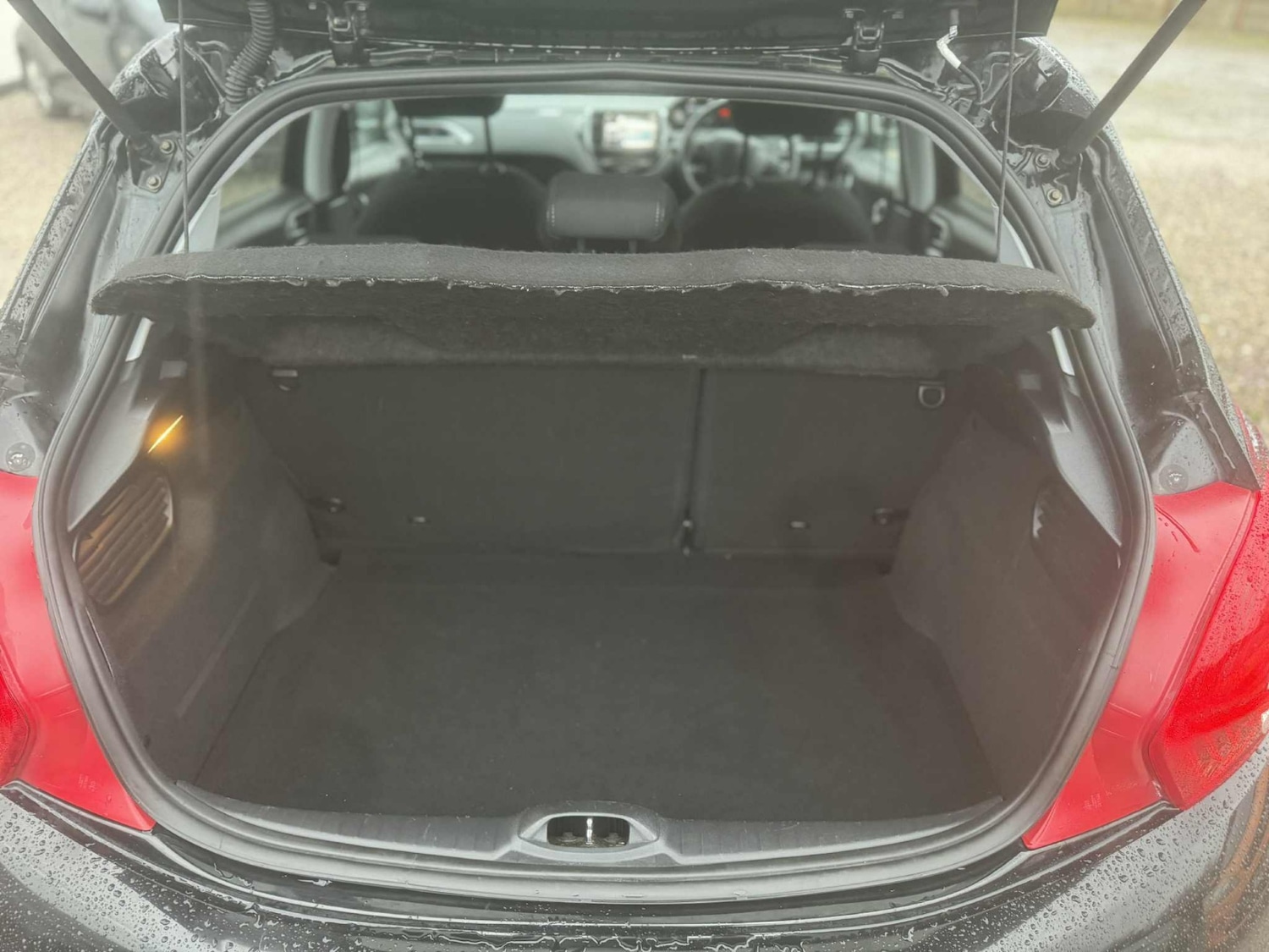 Used Peugeot 208 2014 for sale - 76986754: Photo 13