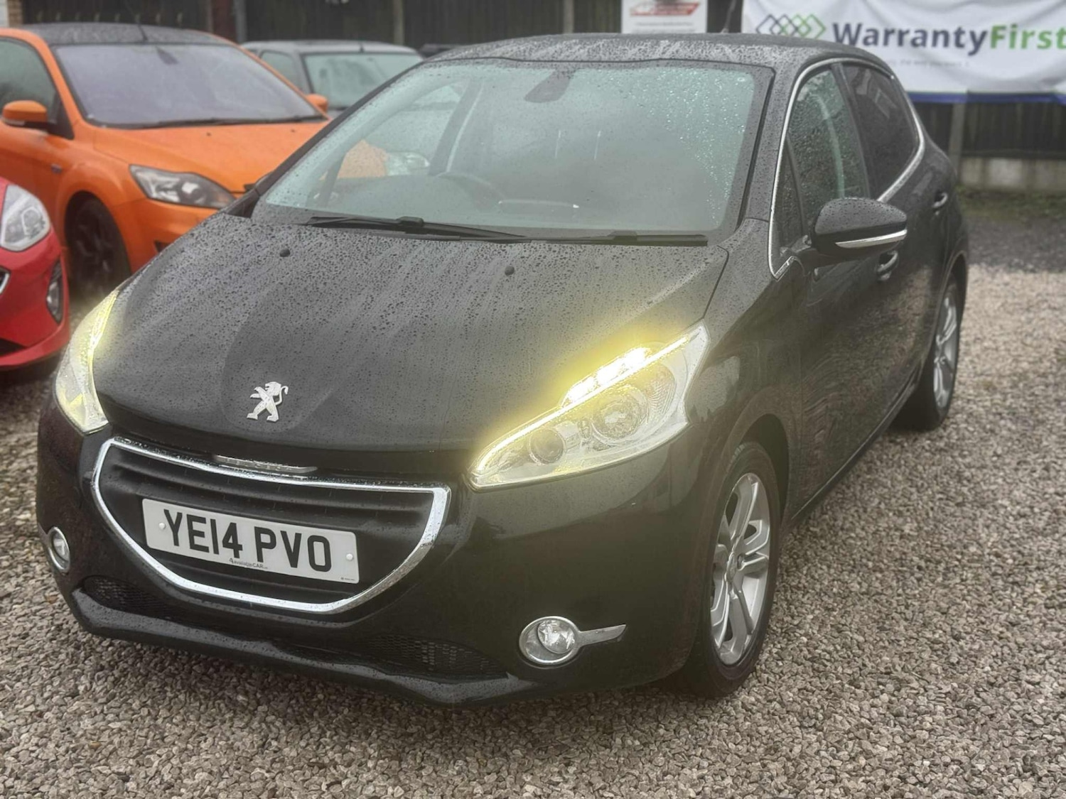 Used Peugeot 208 2014 for sale - 76986754: Photo 4