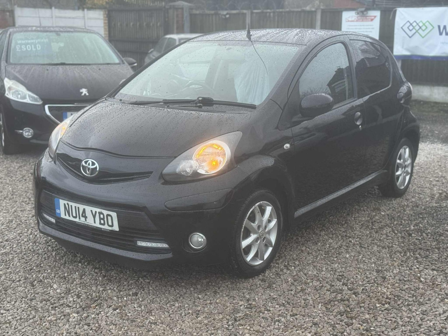 Used Toyota AYGO 2014 for sale - 77395071: Photo 4