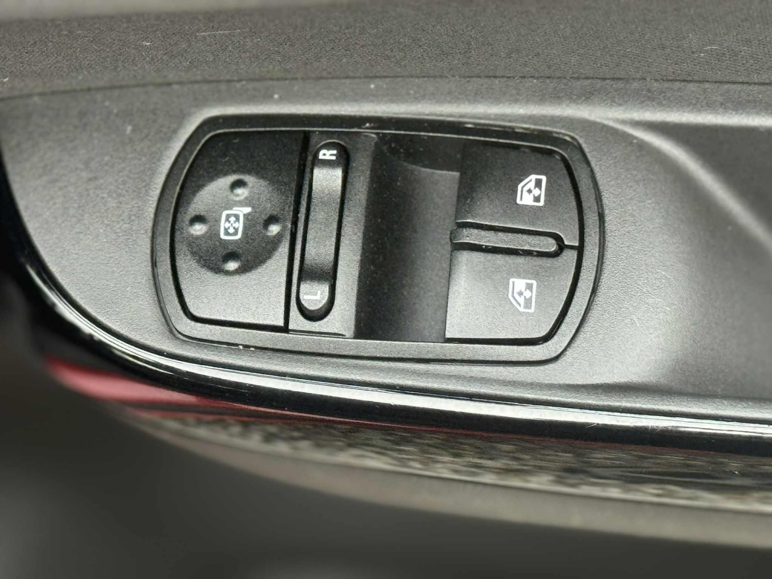 Used Vauxhall Corsa 2016 for sale - 76314042: Photo 22
