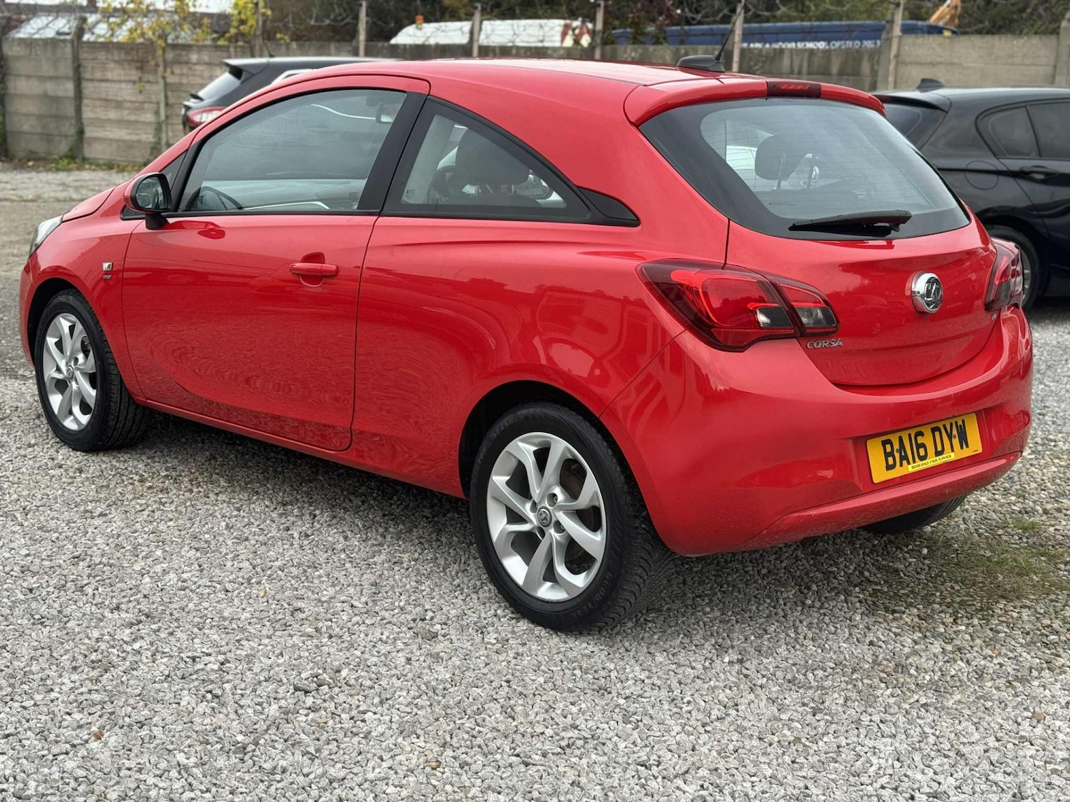 Used Vauxhall Corsa 2016 for sale - 76314042: Photo 5