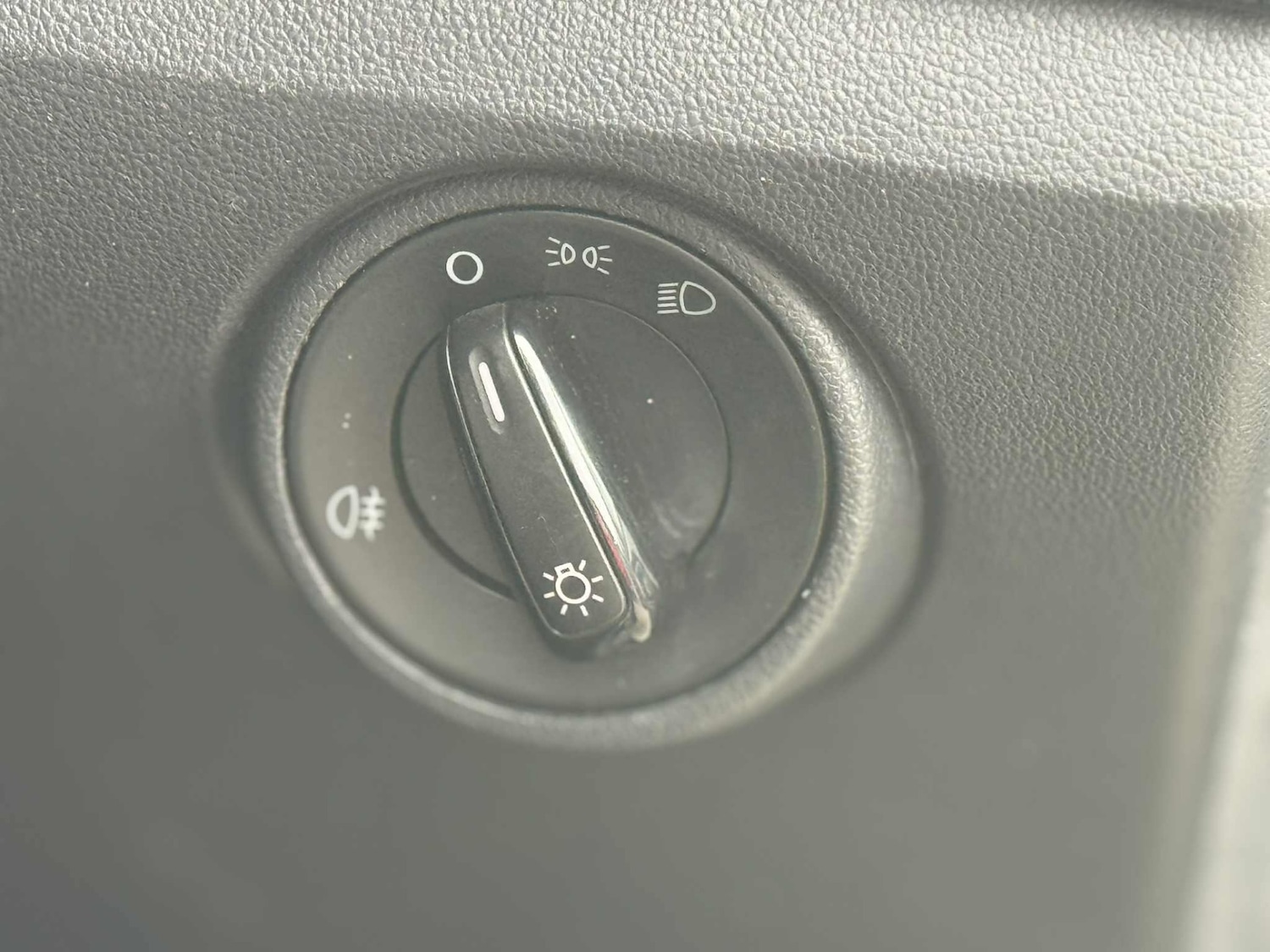 Used Volkswagen up! 2012 for sale - 76237477: Photo 16