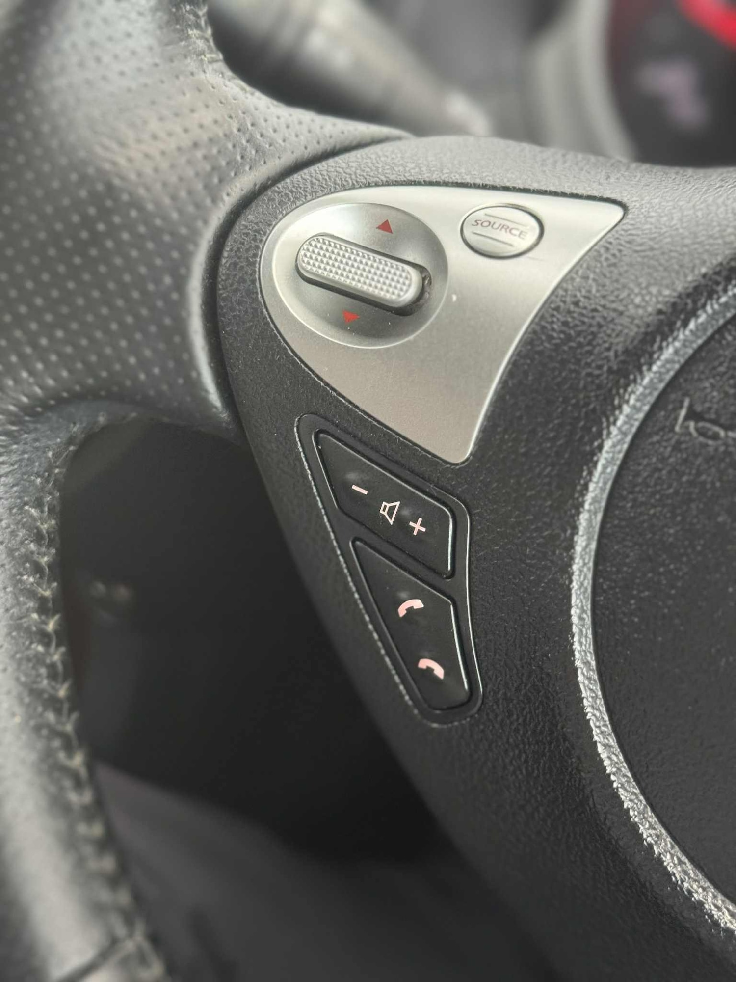 Used Nissan Juke 2013 for sale - 76369517: Photo 17