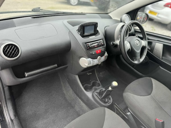 Used Toyota AYGO 2014 for sale - 76313373: Photo 10