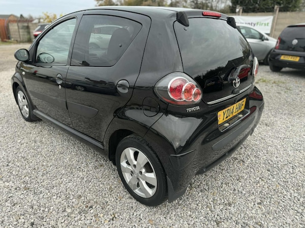Used Toyota AYGO 2014 for sale - 76313373: Photo 6