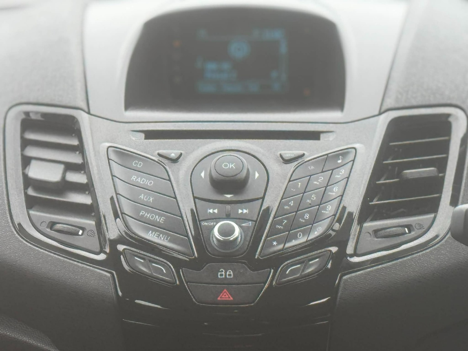 Used Ford Fiesta 2014 for sale - 77790336: Photo 15