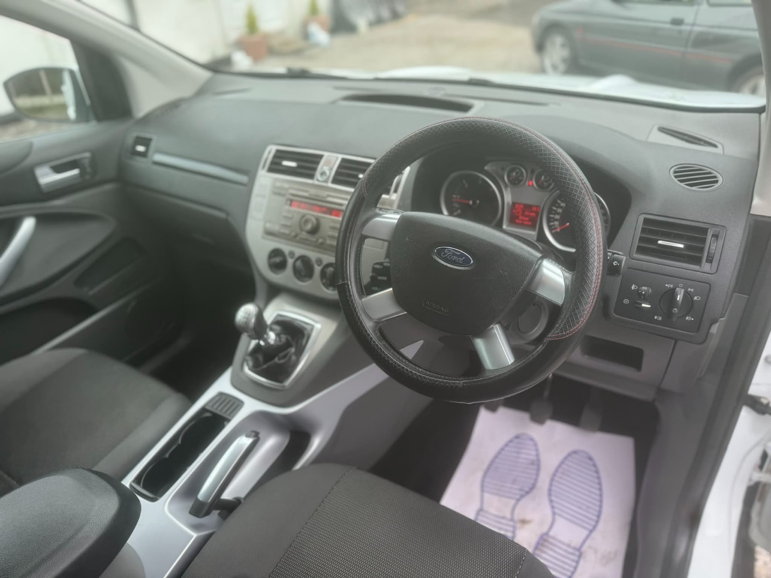 Used Ford Kuga 2010 for sale - 77632603: Photo 11
