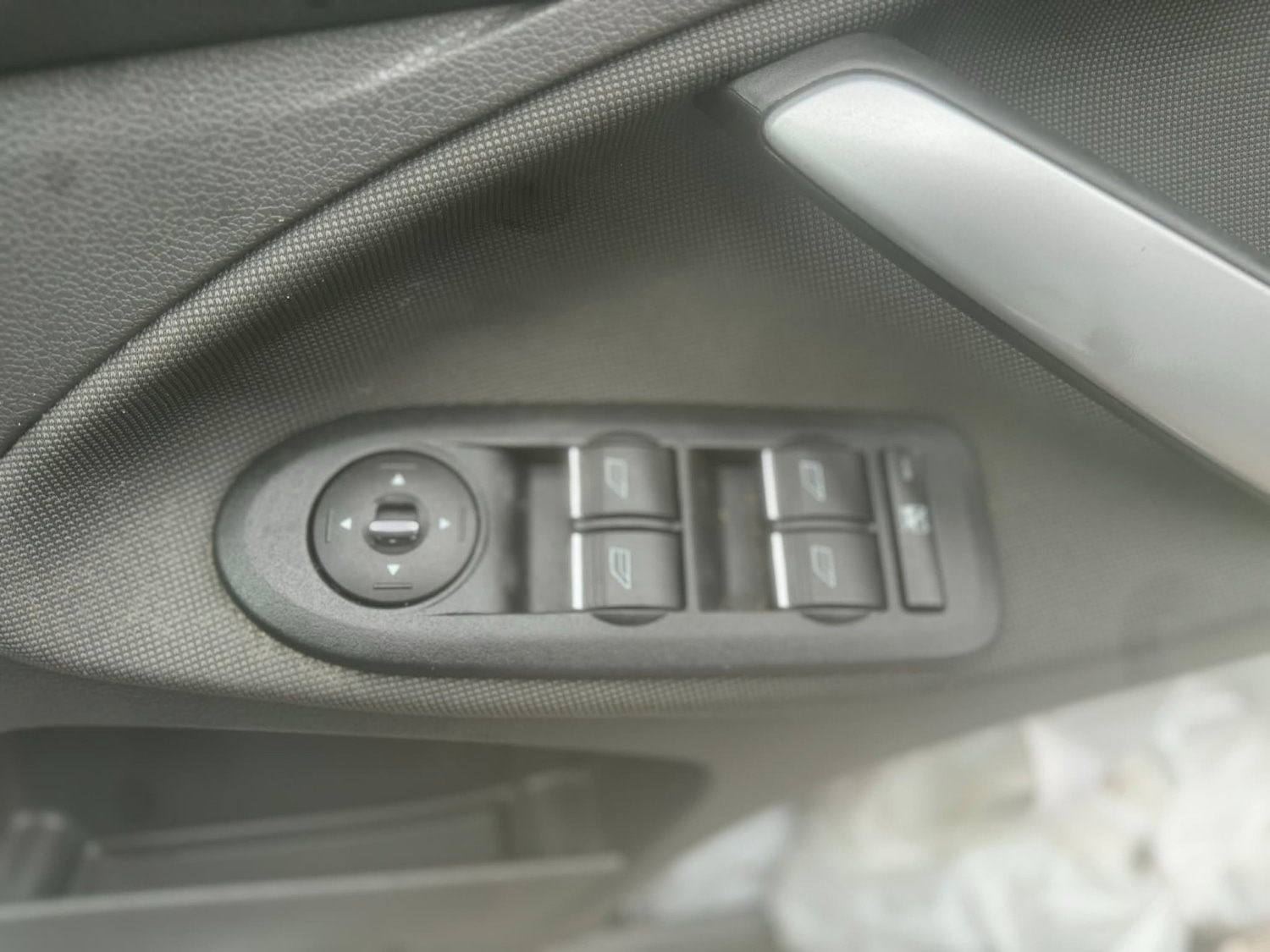 Used Ford Kuga 2010 for sale - 77632603: Photo 20