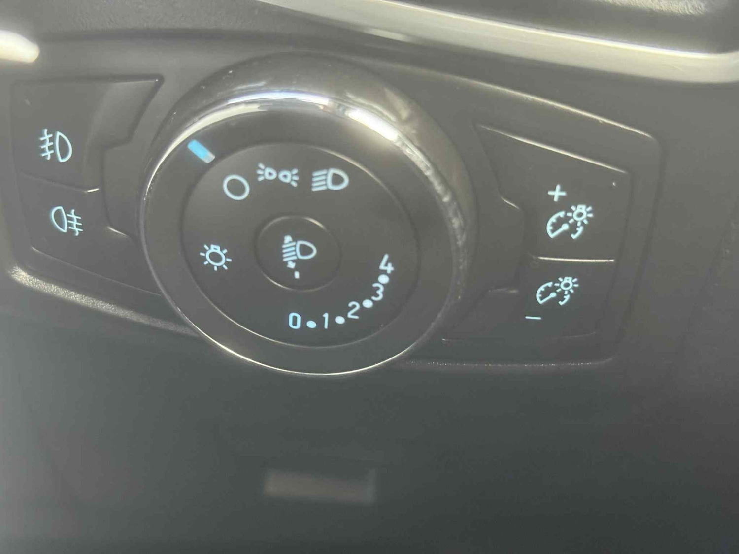 Used Ford Focus 2013 for sale - 77056544: Photo 18