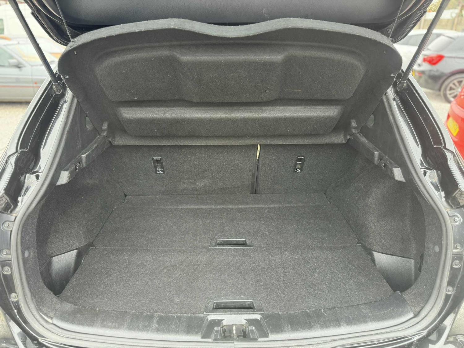 Used Nissan Qashqai 2016 for sale - 76250795: Photo 14