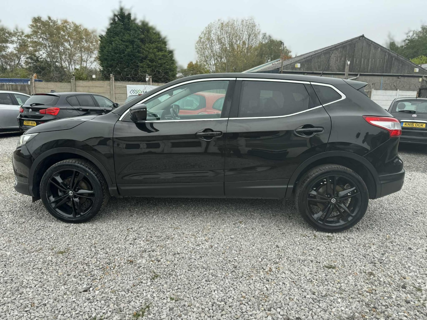 Used Nissan Qashqai 2016 for sale - 76250795: Photo 5